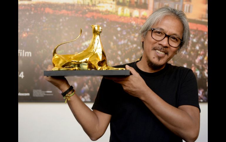 El director filipino Lav Diaz obtuvo el primer premio de su concurso internacional, gracias a la película 'Mula sa kung ano ang noon'. AP /