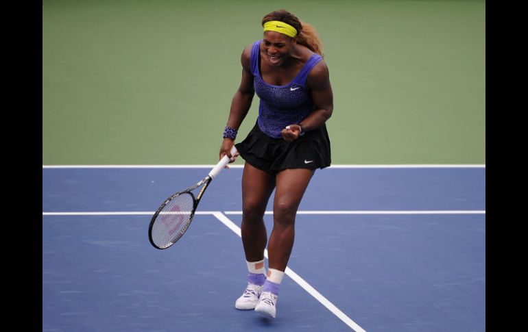 Serena Williams ganó con parciales de 2-6, 6-2 y 6-4. AFP /