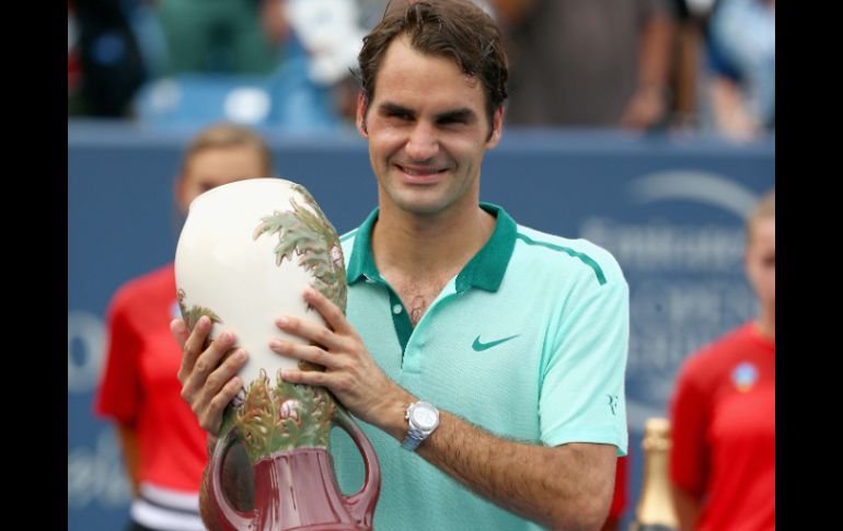 Roger Federer, ex número uno mundial, logró su sexta corona en Cincinnati en una hora y 42 minutos. AFP /