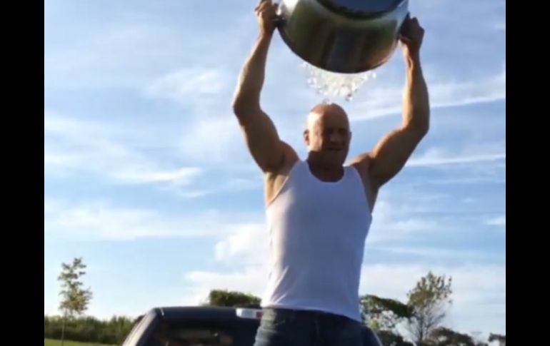 Vin Diesel se une al reto viral. FOTO: Instagram vindiesel. ESPECIAL /