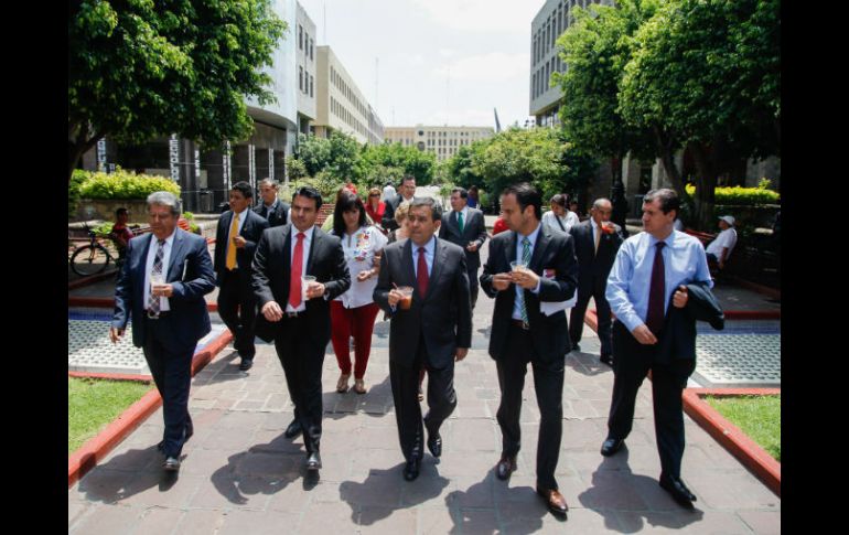 Autoridades realizaron una visita a la zona donde se contempla el desarrollo de la Ciudad Creativa Digital. ESPECIAL /