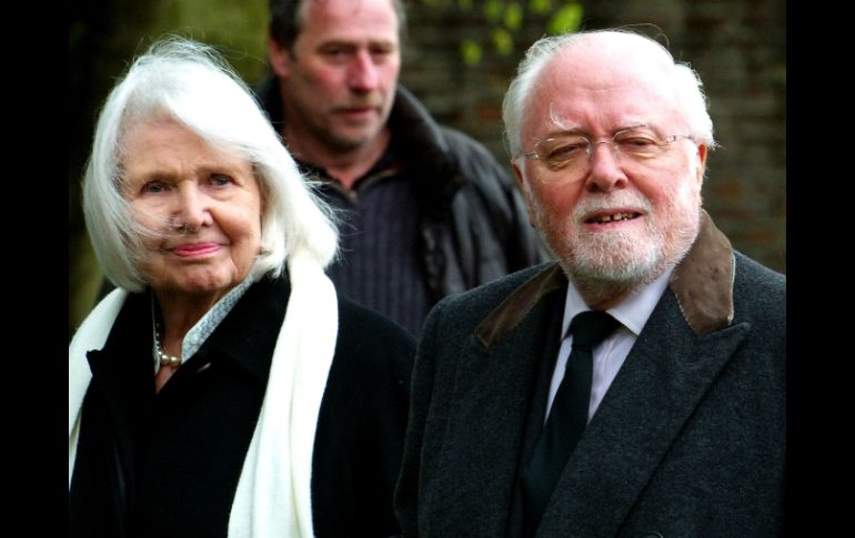 Richard Attenborough y su esposa Sheila Sim. AFP /