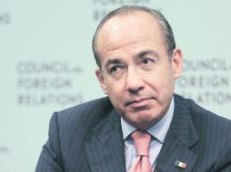 Felipe Calderón Hinojosa se escudó en el deceso de miembros de su gabinete durante su periodo. AP /