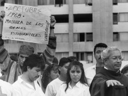 El IFAI instruye a la PGR realizar una búsqueda exhaustiva de la información sobre los movimientos sociales. ARCHIVO /