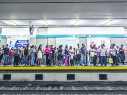 Estación Juárez. El internet gratuito en estaciones de la Línea 1 estará disponible a partir de la próxima semana.  /