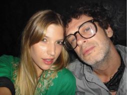 En redes sociales le piden a Chloé Bello que guarde silencio con respecto al deceso de Cerati. ESPECIAL /