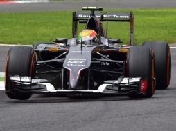 El mexicano Esteban Gutiérrez es eliminado en la Q2 con un tiempo de 1:26.692. AFP /