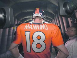 Peyton Manning abrirá de nuevo un juego contra el equipo de sus orígenes en la NFL. AP /