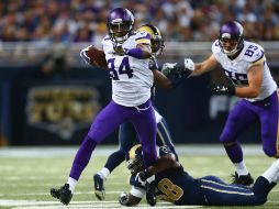 Cordarrelle Patterson corrió para 102 yardas en tres acarreos, con un touchdown de 67 yardas. AFP /