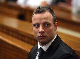 Oscar Pistorius es señalado por la muerte de su novia la modelo Reeva Steenkamp. AFP A. Skuy  /