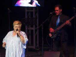 Paquita, acompañada de un mariachi, interpreta sus temas más conocidos. EL INFORMADOR  J. Mendoza  /