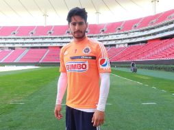 El delantero estará ausente durante cuatro semanas de Chivas, después comenzará el proceso de recuperación. EL INFORMADOR ARCHIVO /