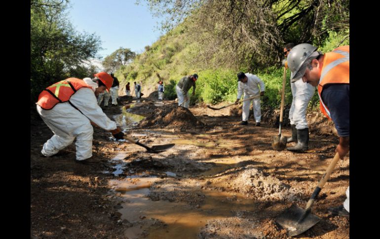 Cerca de 25 mil pobladores resultaron afectados por el derrame de ácido de cobre en el Río Sonora. EL UNIVERSAL ARCHIVO /