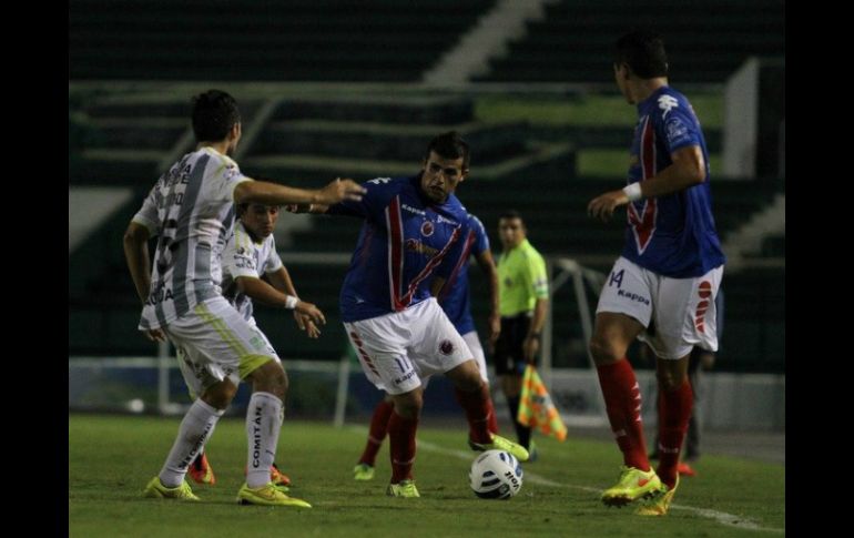 El equipo Chiapaneco se lució en casa en un juego con muchos goles. TWITTER: @ClubTiburones  /