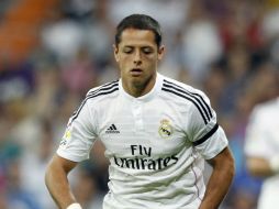 Javier Hernández se está acoplando a su nuevo equipo. EFE A. Martín  /