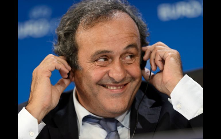 Michel Platini se mostró sorprendido de que FIFA no les comunicara antes. AFP F. Coffrini  /