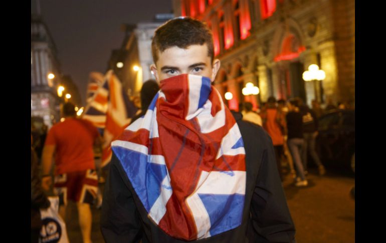 Independentistas y nacionalistas se convierten en una Escocia dentro del marco británico EFE R. Perry  /