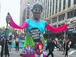 Manhattan. Activistas participan en la “Marcha del pueblo por el clima”. CORTESÍA Ana de la Cueva.  /