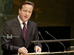 David Cameron espera que el Parlamento apoye la demanda del gobierno para atacar a los yihadistas. EFE / A. Gombert