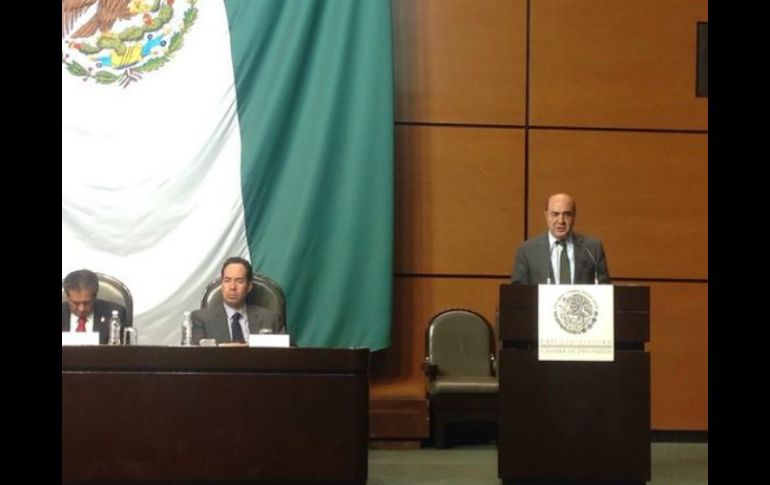 Jesús Murillo Karam habla ante comisiones de Justicia, Seguridad Pública y Oceanografía. TWITTER / @EnriqueDogerPue