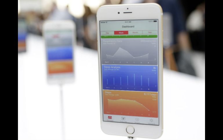 La actualización arreglará los problemas con la conectividad, el sensor Touch ID y aplicaciones como HealthKit. AP / ARCHIVO