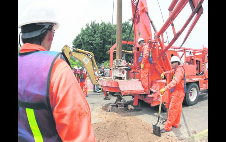 Inician. Las obras de la Línea 3 del Tren Ligero comenzaron en la zona del Mercado del Mar y La Normal.  /  A. Hernández