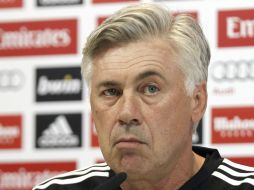 Carlo Ancelotti deja como incierto que el delantero mexicano Javier ''Chicharito'' Hernández juegue este sábado. EFE / P. Campos