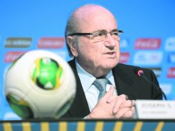 Blatter reconoce que será larga la batalla para prohibir la 'propiedad de terceros'. AFP / V. Almeida