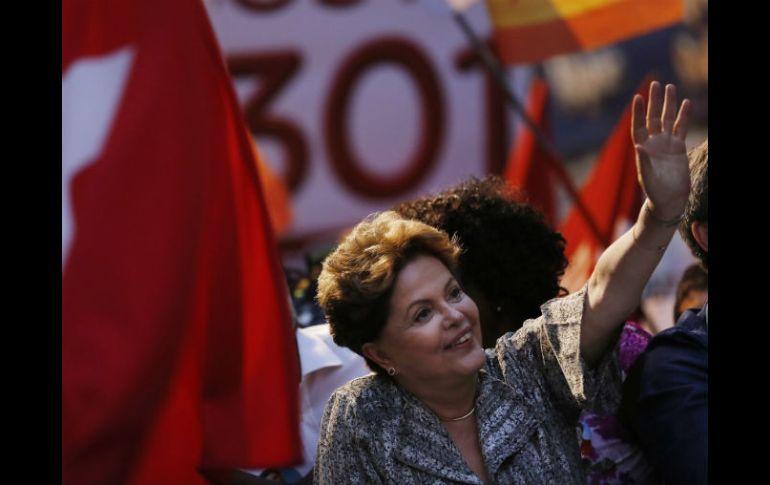 En previas encuestas, Rousseff ha ganado por gran diferencia en votos a su principal contrincante, Marina Silva. AP / ARCHIVO