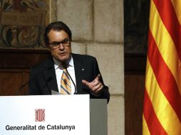 El presidente de la Generalitat de Cataluña, Artur Mas, firmó el pasado sábado 27 de septiembre la convocatoria de consulta. AFP / Q. García