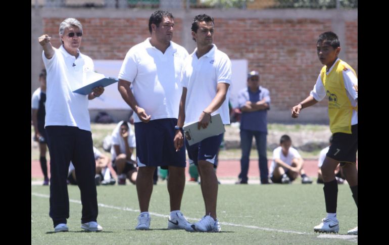 El también extécnico de América explicó que el juego más importante no está en la cancha, está en la mente. NTX / ARCHIVO