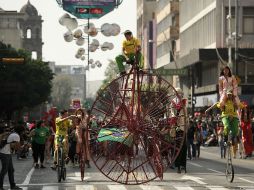 Para el desfile de las Fiestas de Octubre 2014 las vialidades estarán cerradas de 7:00 a 14:00 horas. EL INFORMADOR / ARCHIVO