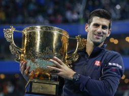 Novak Djokovic espera su próximo encuentro ante Dominique Thiem. AP / R. de la Peña