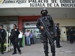 Elementos federales sustituirán al cuerpo de seguridad de Iguala. AFP / Y. Cortez