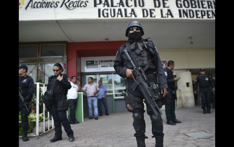 Elementos federales sustituirán al cuerpo de seguridad de Iguala. AFP / Y. Cortez