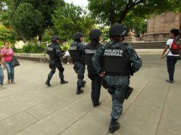 Fuerzas de seguridad federales tomaron el control de la seguridad de Iguala. EFE / J. Méndez