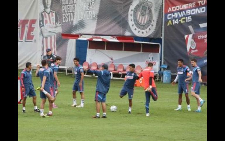 El Guadalajara volvió a los entrenamientos en sus instalaciones de Verde Valle. TWITTER / @Chivas