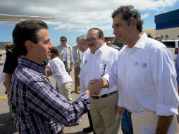 El Presidente Enrique Peña Nieto realizó su cuarta gira de trabajo en Los Cabos tras el paso de 'Odile'. TWITTER / @EnriqueOchoaR