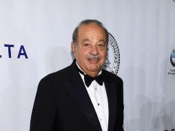 Carlos Slim.  Amóvil tiene 70 por ciento de las cuentas de Internet inalámbrico y 80 por ciento de las de telefonía fija en México. AFP / L. Busacca