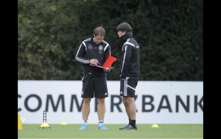 Joachim Löw ya tuvo que asumir la baja de Julian Draxler por gripa EFE / F. V. Erichsen