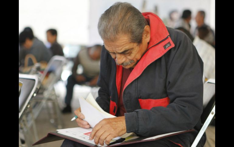 El abandono a un adulto mayor consiste en el incumplimiento por causa injustificada de parte de los hijos o familiares. NTX / C. Pacheco