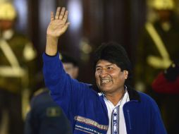 Evo Morales dedicó su triunfo 'a los que luchan contra el imperialismo, Está dedicado a Fidel Castro y a Hugo Chávez'. AFP / C. Bouroncle