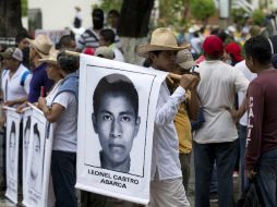 Familiares de los jóvenes desaparecidos también se han manifestado. AP / E. Verdugo