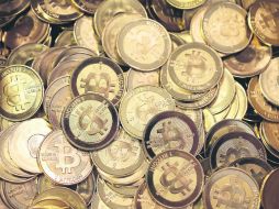 Al usar bitcoins, 'los consumidores entran en una tierra sin ley', afirman las autoridades. AFP /