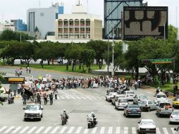 La marcha saldrá de La Normal y de la Plaza de la Bandera a las 09:00 horas; terminará en el edificio administrativo de la UdeG. EL INFORMADOR / ARCHIVO