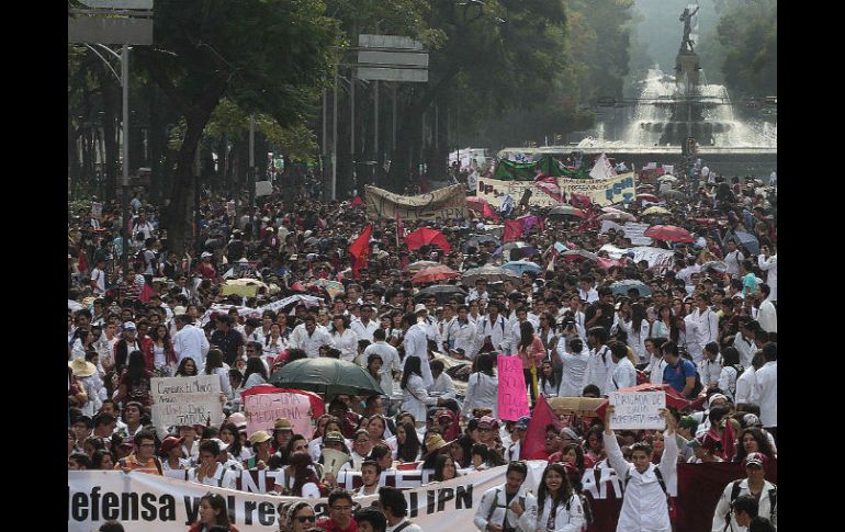 Politécnicos reclaman a la Asamblea que no ha sido democrática al tomar decisiones.  / ARCHIVO