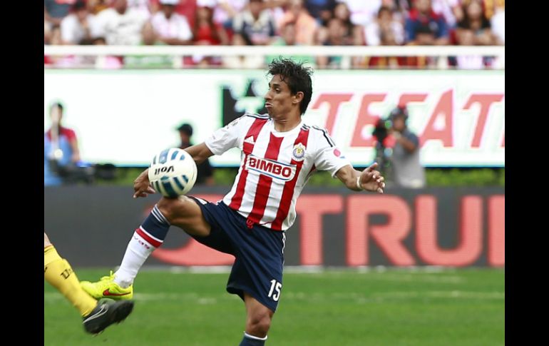 El jugador lleva tres goles en lo que va del torneo, siendo el máximo anotador del Guadalajara. EL INFORMADOR / ARCHIVO