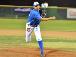 El relevista derecho Iván Zavala Guzmán, de 27 años, llega a la novena jalisciense y envía a los Yaquis a Sergio Mora. ESPECIAL / Charros de Jalisco