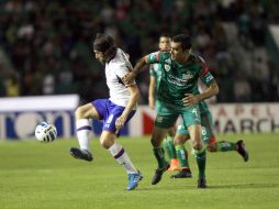 Ninguno de los equipos pudo hilvanar jugadas ofensivas claras. NTX / R. De Jesús