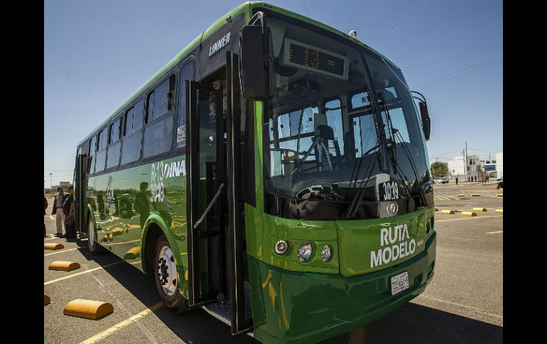 La ruta 13 es una de las cinco en la metrópoli que ya son monitoreadas en tiempo real con el nuevo sistema. EL INFORMADOR / A. Hernández